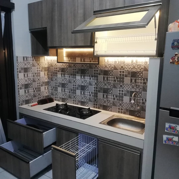 Desain kitchen set, Sumber : ig @kitchen_set_soloraya
