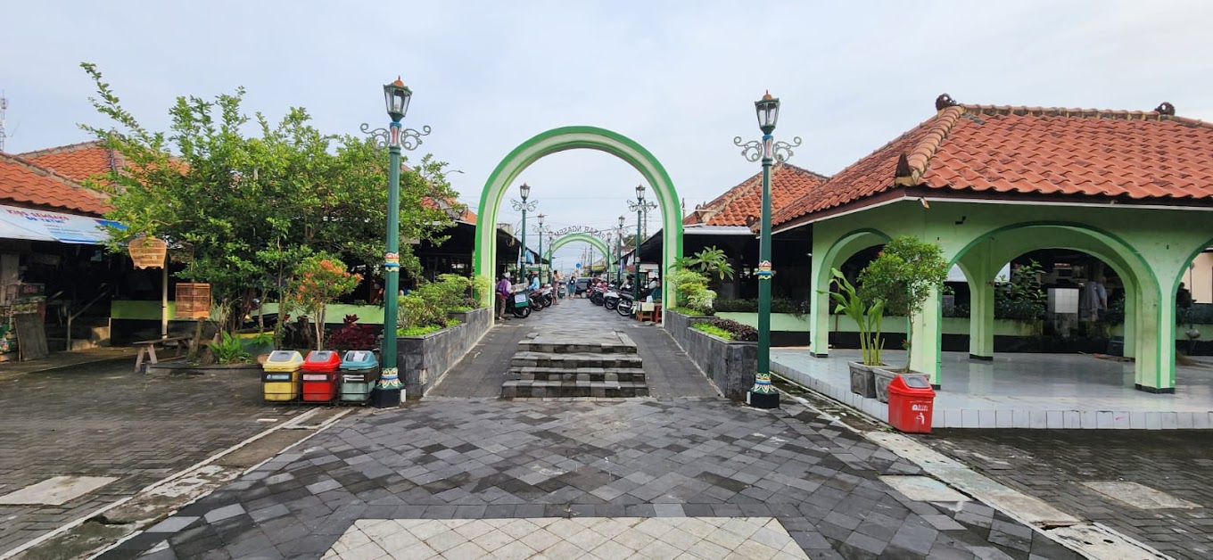 Kuliner Pasar Ngasem Jogja: Surga Pecinta Makanan Tradisional