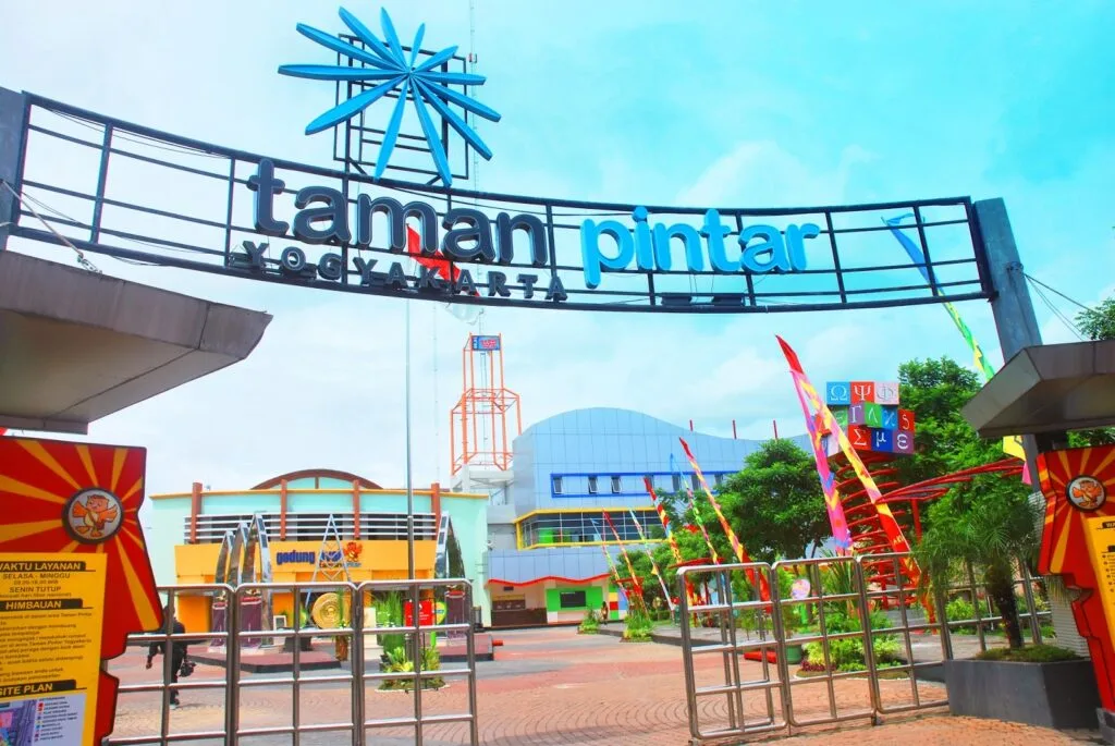 Taman Pintar Yogyakarta. Sumber: Ayogya.id