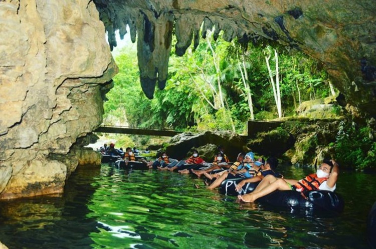 Goa pindul yogyakarta, Sumber: visitingjogja.jogjaprov.go.id