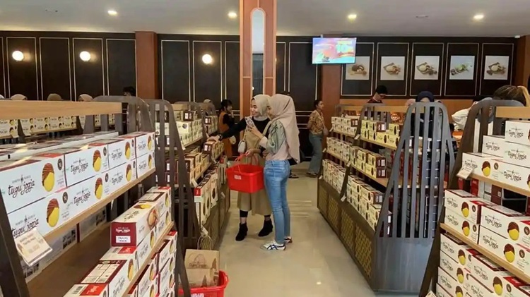 Store bakpia kukus, Sumber: tribunnews.com