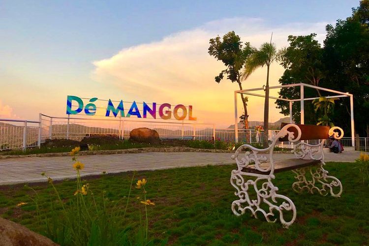 De Mangol, Sumber: travel.kompas.com