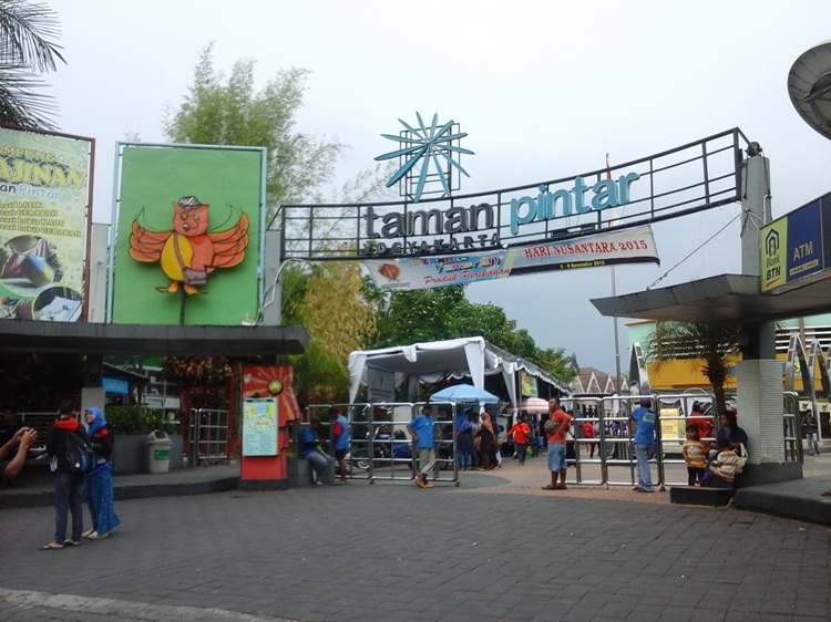 Taman pintar yogyakarta, Sumber: wikipedia.com